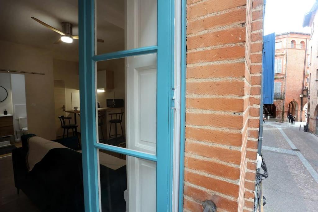 Chez Juliette, Proche Place Nationale Avec Parking Montauban Exterior foto